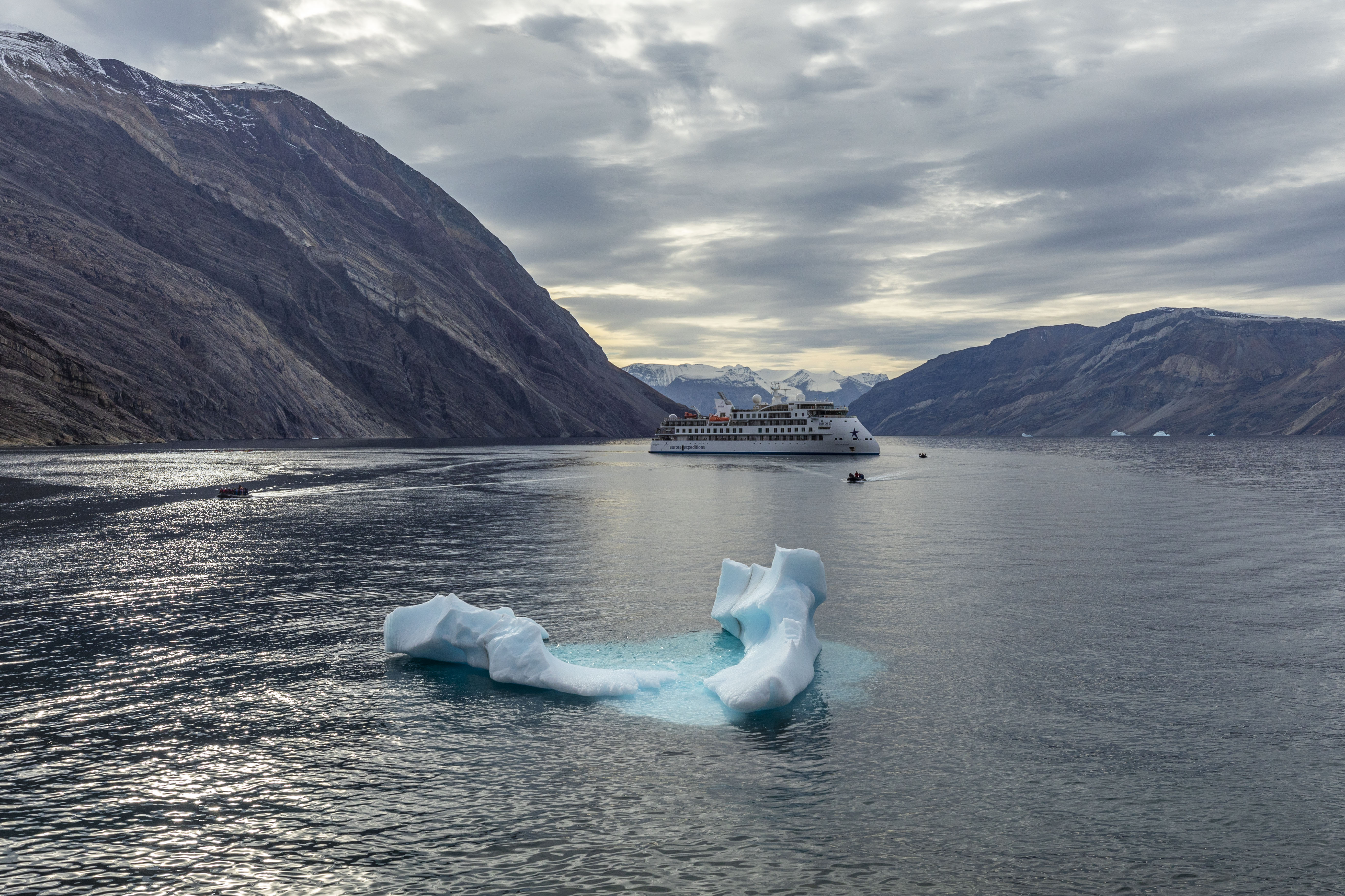 Blomsterbugten, Greenland, Adrian Wlodarczyk