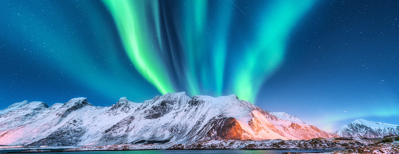 Northern Lights Expeditions | Aurora Expeditions - Aurora Expeditions