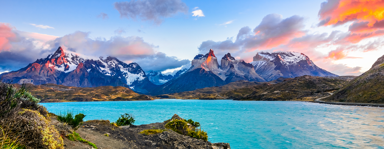 Download the Patagonia Brochure | Aurora Expeditions - Aurora