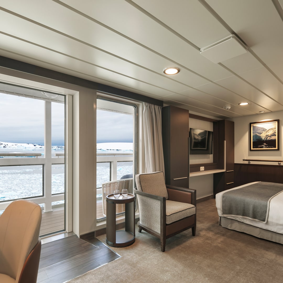 Douglas Mawson Balcony Stateroom Superior
