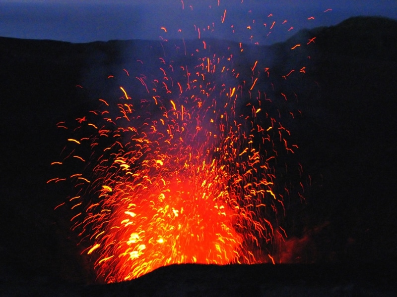 91 volcanoes found under Antarctica
